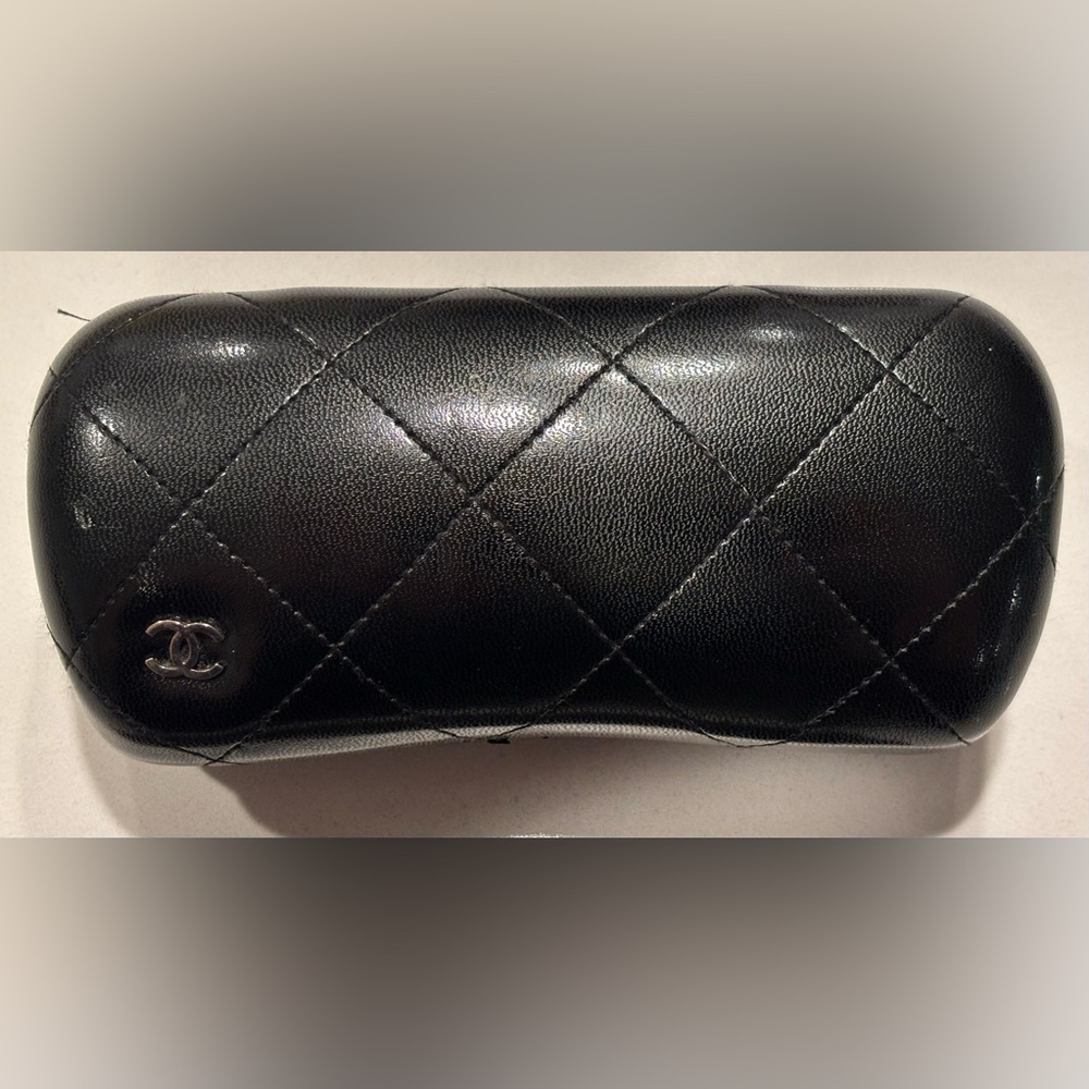 Authentic CHANEL CC Sunglasses 5060AB Black - Picture 15 of 17